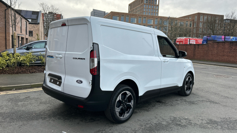 Ford Transit Courier E-Transit Courier 100kW 43kWh Limited Van Auto